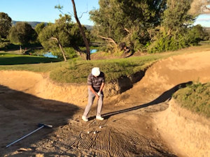 Bunker Play made easy - The “V” Action Rebound Technique 