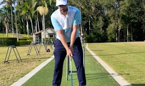 Clubhead beats the grip Dynamic loft