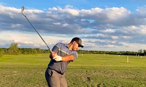 8 iron (Slow Motion)