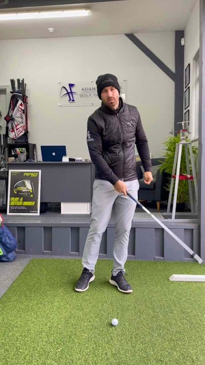 How to hit your wedges better in the winter