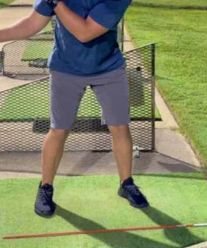 Correct Trail Shoulder Movement Through the Ball