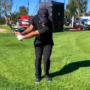 Patrick Reed lob shot from rough